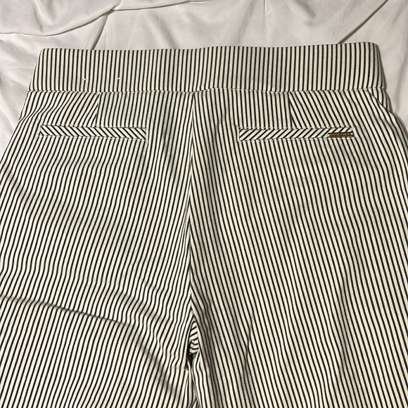 Anne Klein Women’s Stripped Mid-Rise Pants - Picture 3 of 5